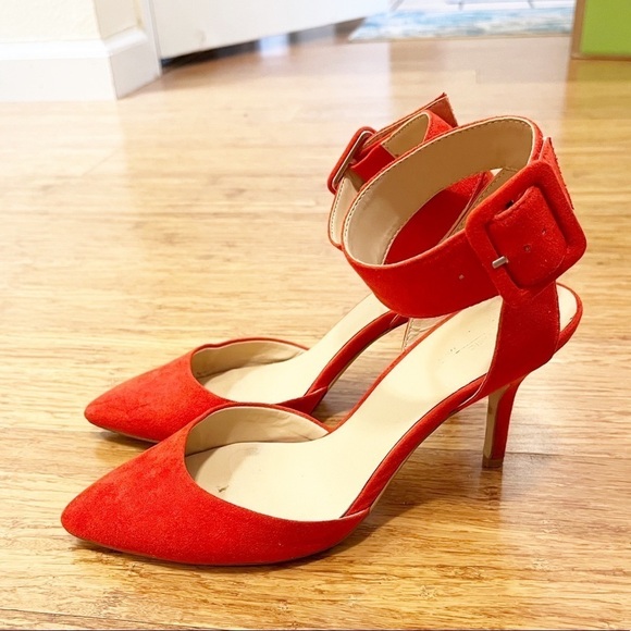 Zara red pointy toe sandals with wide ankle strap and stiletto heels. Size 6.5 - Picture 9 of 15